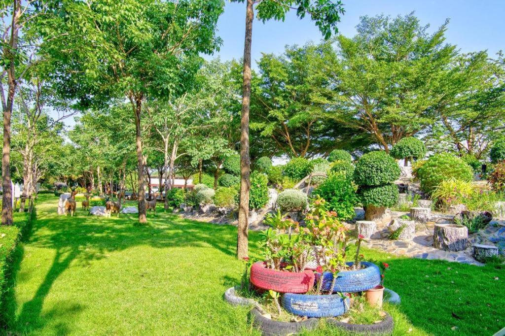Thaiasia Goldensea Resort Αγιουτάγια Εξωτερικό φωτογραφία